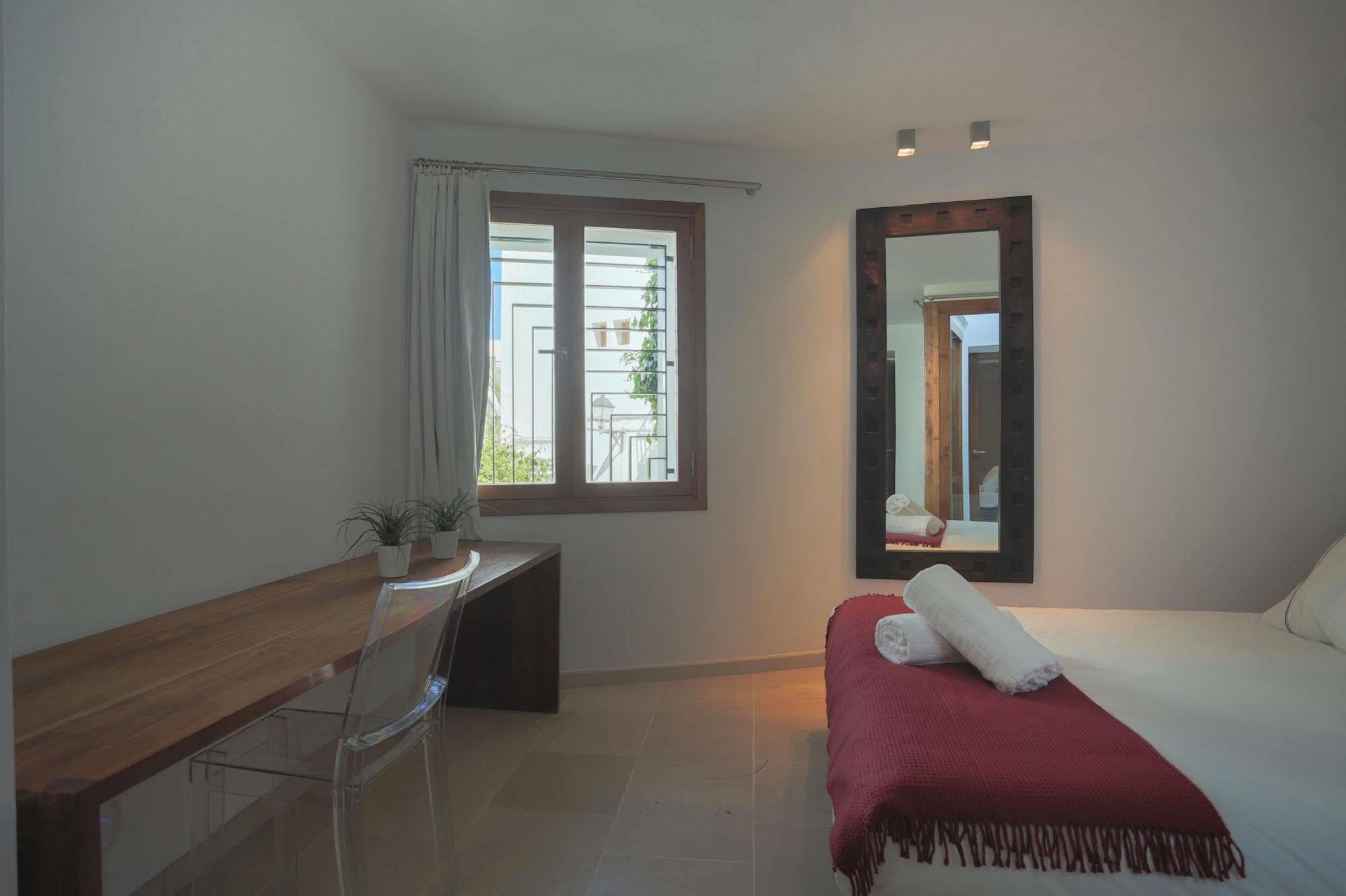 Apartamentos Xereca -Dalt Vila- Loft Ibiza Town Exterior photo